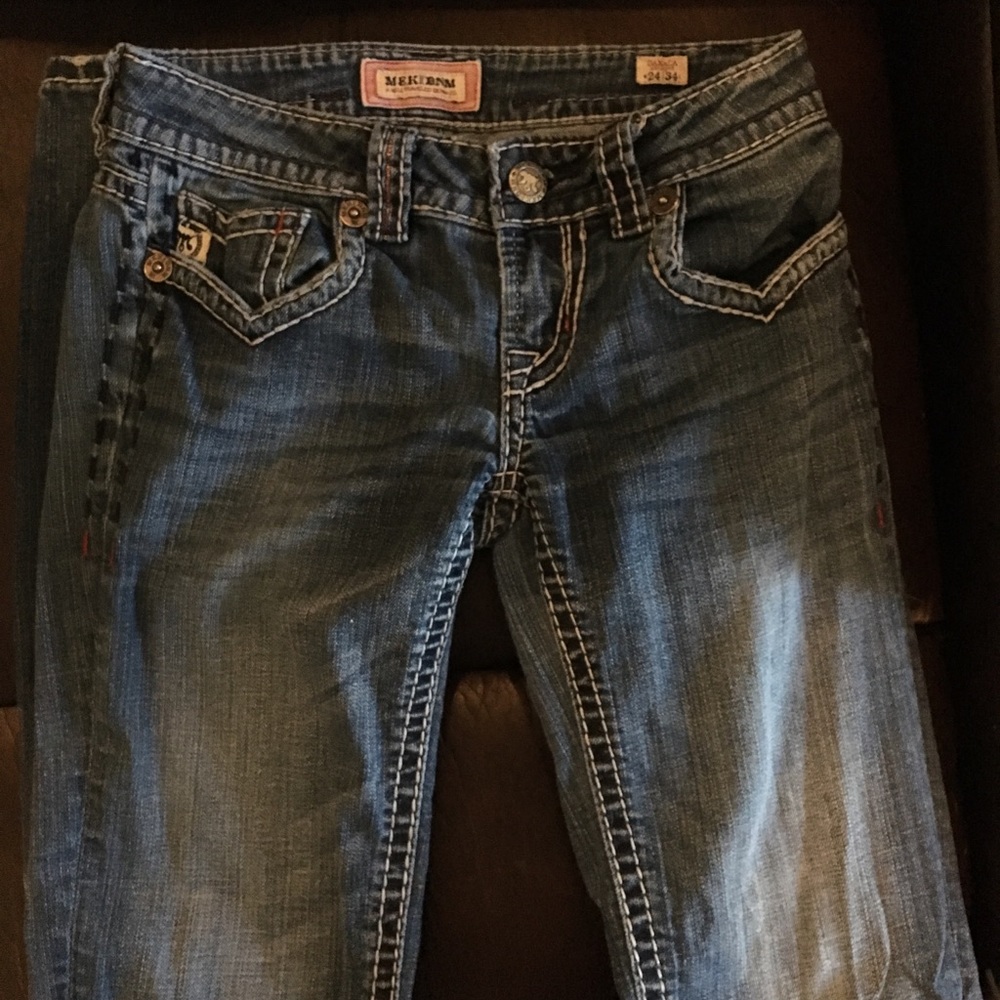 MEK Jeans 
Straight leg